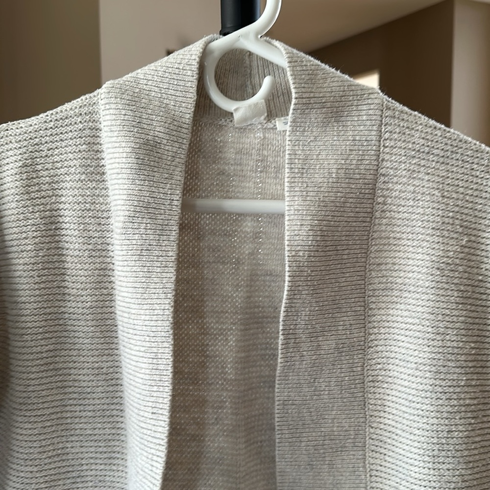 Gap Open Front Sweater - Picture 2 of 6